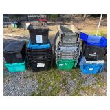 24 plastic containers