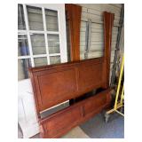 Queen size sleigh bed