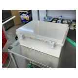 2 Boxï¿½s