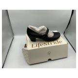 New shoes size 91/2 W