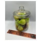 Snack jar with fruit