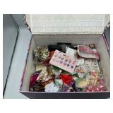 Assorted jewelry
