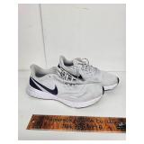 Nike Revolution 5