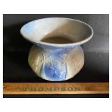 Blue/white salt glaze spittoon