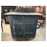 Primitive 2 door cupboard