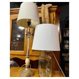 2 decorative table lamps
