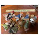 8 Tom Clark gnomes