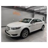 2015 Ford Taurus