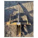 2000 lb. Skidloader Mnt. Bale Spear