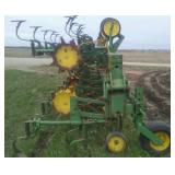 John Deere 85 12 Row Flat Fold Cultivator