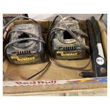 Hand Riveter & 2 De walt Chargers (work)
