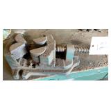 Drill vise