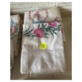 2 Pairs Embroidered Pillowcases