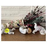 Vinatge Figurines & Wall Pocket