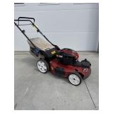 Toro 22' Self Propelled Mower w/Bagger