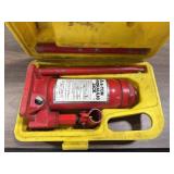 6 T Hydralic Jack w/Case