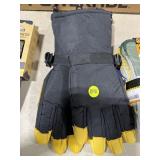 Lg Gloves