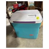 Rubbermaid Cooler