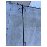1 Shepherd Hook for 4 Plants