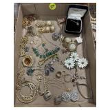 Assorted Jewelry