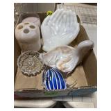 Bathroom Accessories & Decor