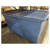 Large Tote w/Lid