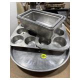 Loaf Pans, Pizza Pan, Cupcake Tins