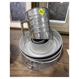 Spring Pan, Molds & Sifter