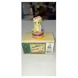 Pocket Dragons, Ladies Hat box
