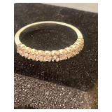 14KT GOLD RING WIGH DIAMONDS