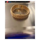 14KT GENEVE YELLOW GOLD SWISS WATCH (VINTAGE)