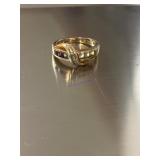 10KT GOLD  RING