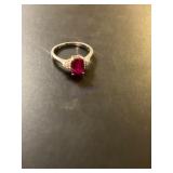 10KT GOLD RING WITH RUBY & DIAMONDS
