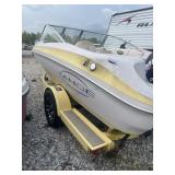 Tahoe Bowrider Boat with Mercury 150 Optimax Engin