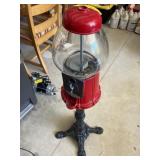 Gum ball machine missing scre on top of lid.