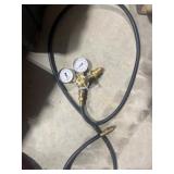 Gas Regulator with Dual Gauges and Hose