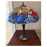 Stained Glass Lamp With Metal Base and Pull Chain