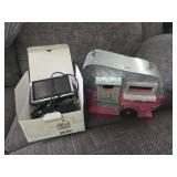 Garmin nuvi 1300 GPS Navigator With Decorative Tin