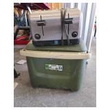 Waring Commercial Four-Slot Toaster and Igloo Isla