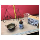 Metal hooks, plastic champagne bucket gravey boat