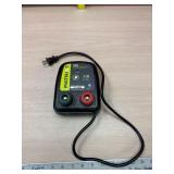 Patriot PE2 Fence Energizer powers on
