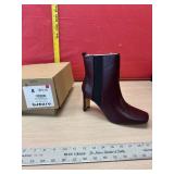 New pair size 8 Fashion Boots