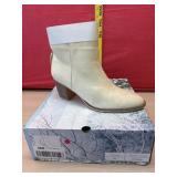 Size 10 Fashion Boots new