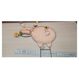 Garden pig