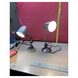 2 Desk Lamps work 1 LED
