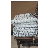 4 patio chair cushions 40"ï¿½21"