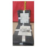 3 gray bath towels