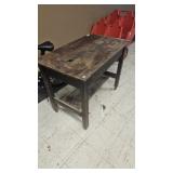 42"ï¿½26"ï¿½32" table on wheels