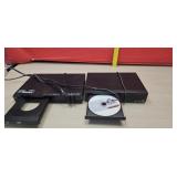 Blue ray and DVD players both power on