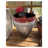 Flower pots